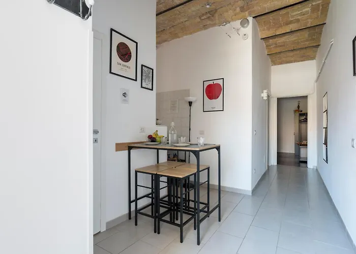Half Palace, Relaxing In San Lorenzo Apartment *