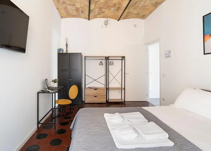 Half Palace, Relaxing In San Lorenzo Apartment Rom